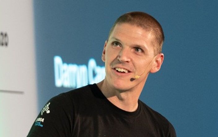 Profile photo horizontal